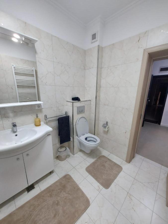 Faleza Nord Apartament De Lux Nou Pe Malul Marii Констанца Екстериор снимка