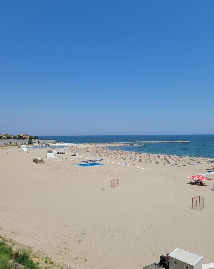 Faleza Nord Apartament De Lux Nou Pe Malul Marii Констанца Екстериор снимка